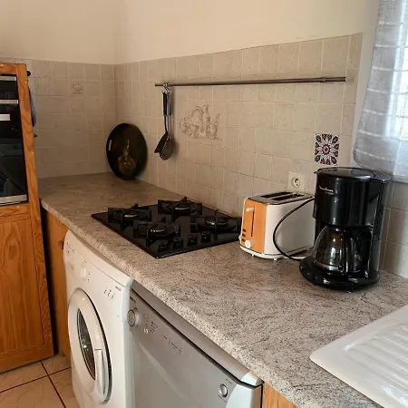 A Poggiale De * Figari (Corsica)