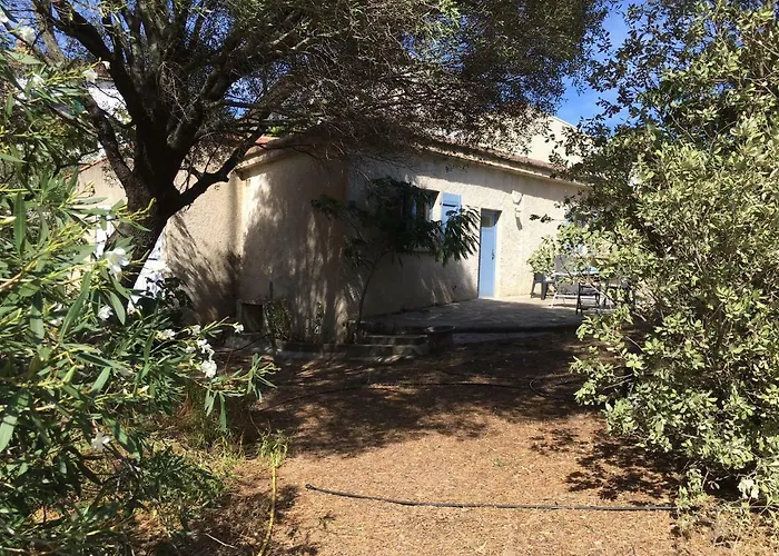 Vakantiehuis A Poggiale De Figari (Corsica)